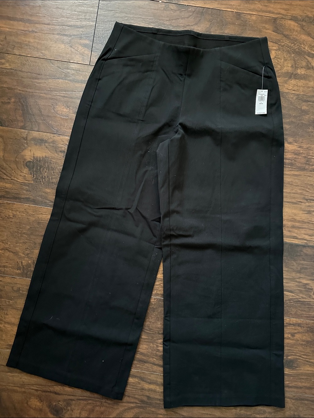 Old Navy High-Rise Pixie Wide Leg Pant